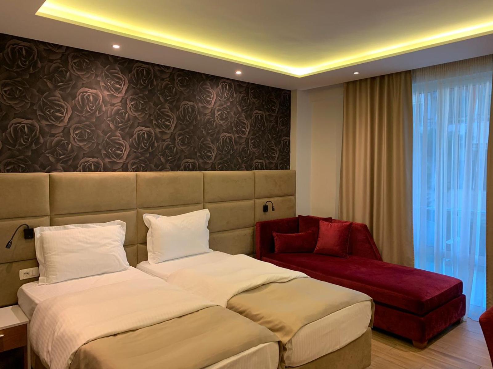 Albanian Star Hotel Kryemëdhej Exterior foto
